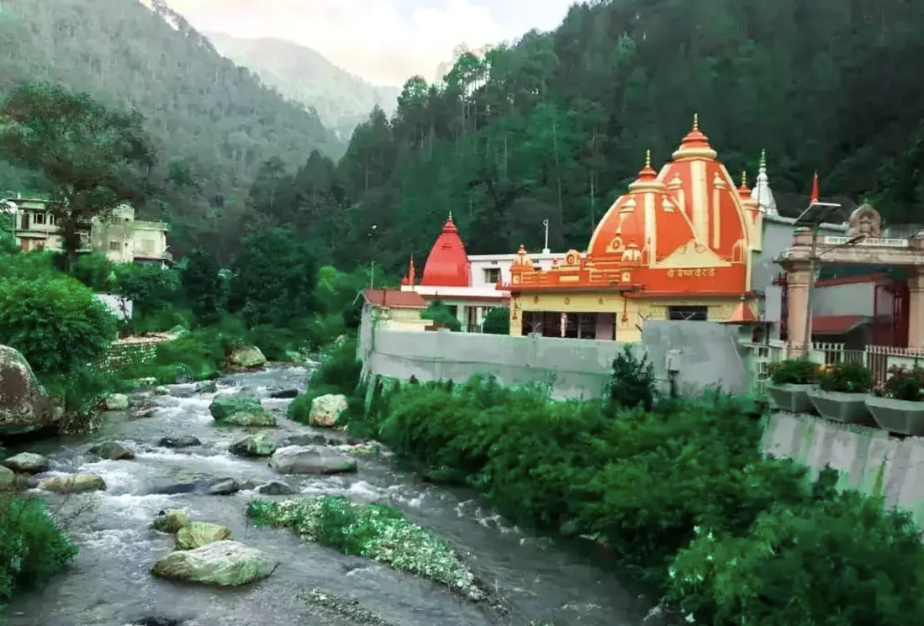 Best Yoga Retreat in kainchi dhaam  Global Yog Yatra